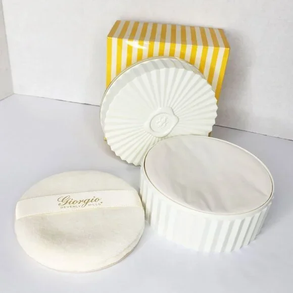 Vintage Giorgio Beverly Hills Extraordinary Dusting Powder Perfumed NOS